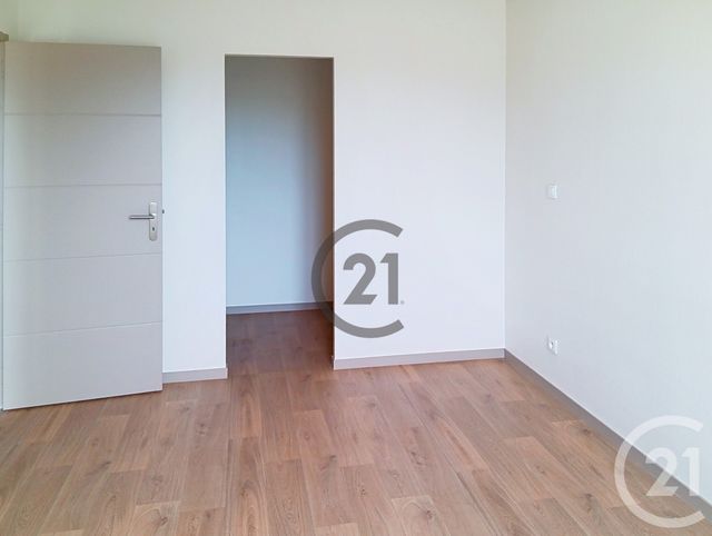 Maison &agrave; louer - 3 pi&egrave;ces - 87,70 m2 - Noyen Sur Seine - 77 - ILE-DE-FRANCE