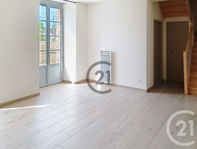 Maison &agrave; louer - 3 pi&egrave;ces - 87,70 m2 - Noyen Sur Seine - 77 - ILE-DE-FRANCE