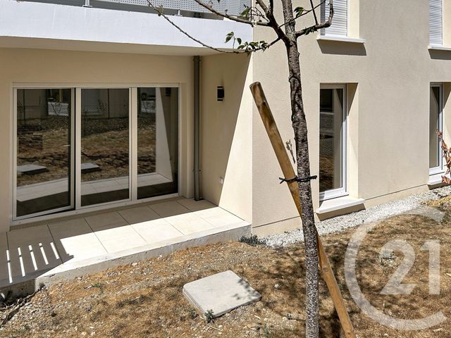Appartement F4 &agrave; louer - 4 pi&egrave;ces - 72,70 m2 - Provins - 77 - ILE-DE-FRANCE