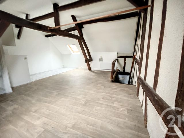 Appartement F1 &agrave; louer - 1 pi&egrave;ce - 24,61 m2 - Provins - 77 - ILE-DE-FRANCE