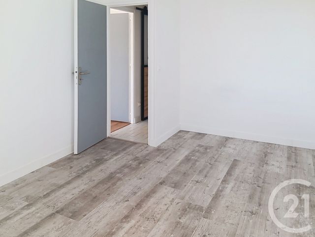 Appartement F3 &agrave; louer - 3 pi&egrave;ces - 62,61 m2 - Gouaix - 77 - ILE-DE-FRANCE
