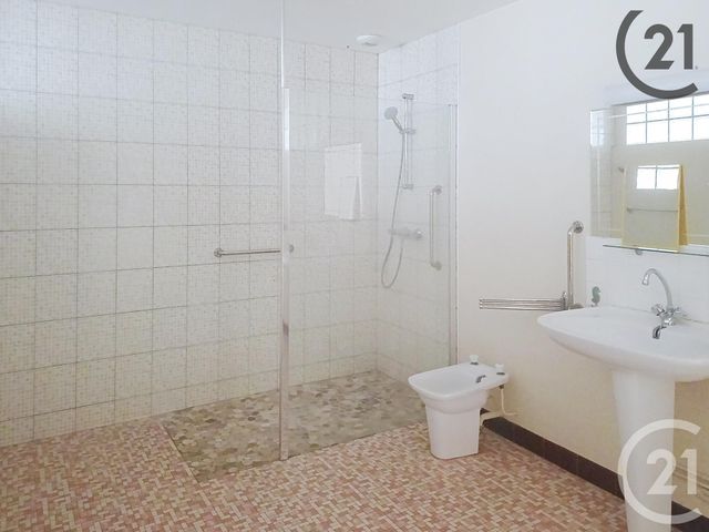 Appartement F5 &agrave; louer - 5 pi&egrave;ces - 142,91 m2 - Nogent Sur Seine - 10 - CHAMPAGNE-ARDENNE