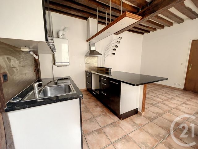Appartement F3 &agrave; louer - 3 pi&egrave;ces - 46,97 m2 - Provins - 77 - ILE-DE-FRANCE