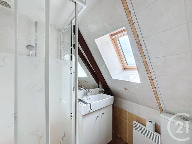 Appartement F1 &agrave; louer - 1 pi&egrave;ce - 22,15 m2 - Provins - 77 - ILE-DE-FRANCE
