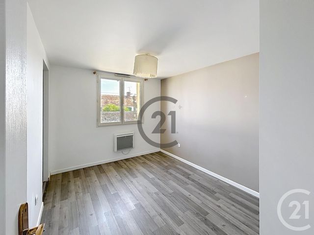 Maison &agrave; louer - 4 pi&egrave;ces - 80,36 m2 - Jutigny - 77 - ILE-DE-FRANCE