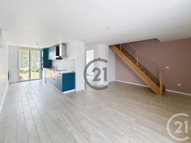 Maison &agrave; louer - 4 pi&egrave;ces - 80,36 m2 - Jutigny - 77 - ILE-DE-FRANCE
