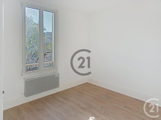 Appartement F1 &agrave; louer - 1 pi&egrave;ce - 24,50 m2 - Provins - 77 - ILE-DE-FRANCE