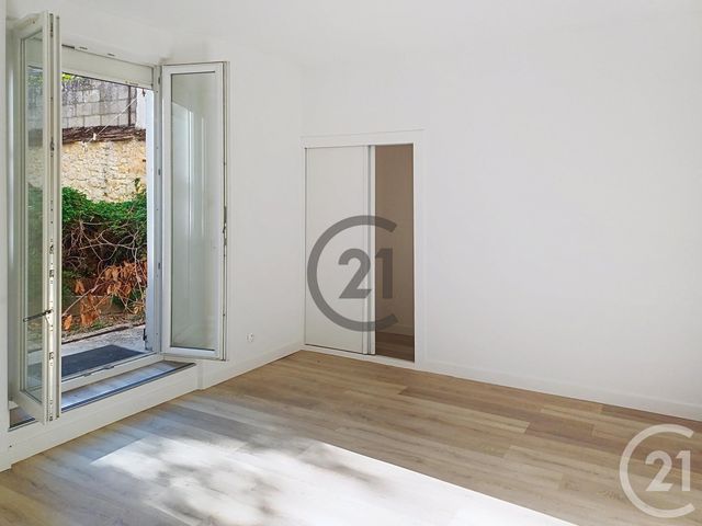 Appartement F4 &agrave; louer - 4 pi&egrave;ces - 76,77 m2 - Provins - 77 - ILE-DE-FRANCE