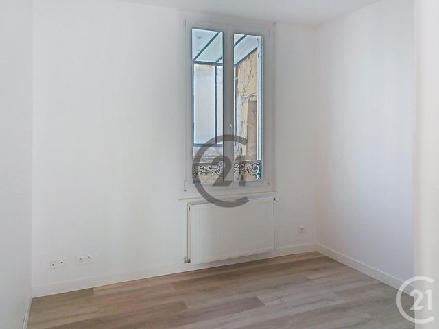 Appartement F4 &agrave; louer - 4 pi&egrave;ces - 76,77 m2 - Provins - 77 - ILE-DE-FRANCE