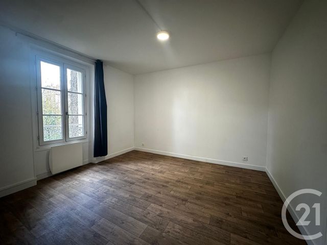 Appartement F3 &agrave; louer - 3 pi&egrave;ces - 53,45 m2 - Corbeil Essonnes - 91 - ILE-DE-FRANCE
