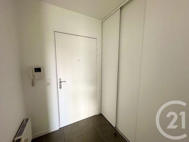 Appartement F3 &agrave; vendre - 3 pi&egrave;ces - 61 m2 - St Pierre Du Perray - 91 - ILE-DE-FRANCE
