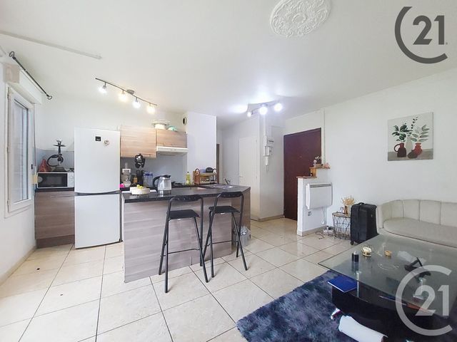 Appartement F2 &agrave; vendre - 2 pi&egrave;ces - 33 m2 - Corbeil Essonnes - 91 - ILE-DE-FRANCE