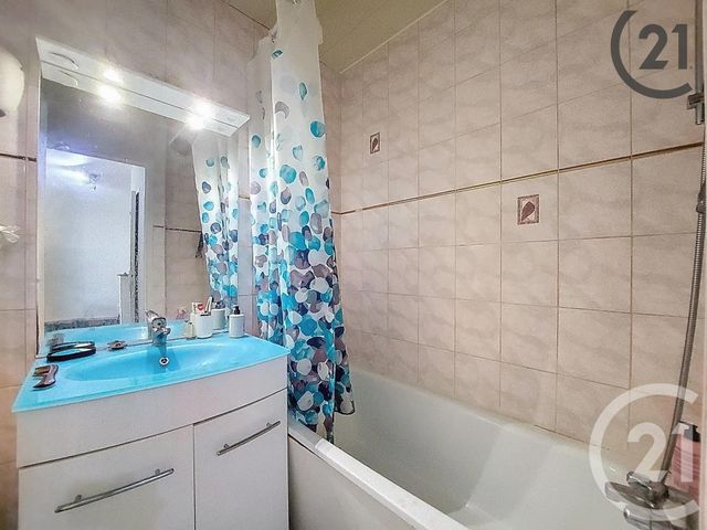 Appartement F2 &agrave; vendre - 2 pi&egrave;ces - 33 m2 - Corbeil Essonnes - 91 - ILE-DE-FRANCE