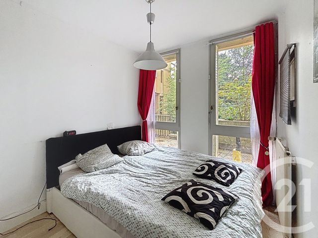 Appartement &agrave; vendre - 4 pi&egrave;ces - 75 m2 - Corbeil Essonnes - 91 - ILE-DE-FRANCE