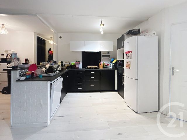 Appartement &agrave; vendre - 4 pi&egrave;ces - 75 m2 - Corbeil Essonnes - 91 - ILE-DE-FRANCE