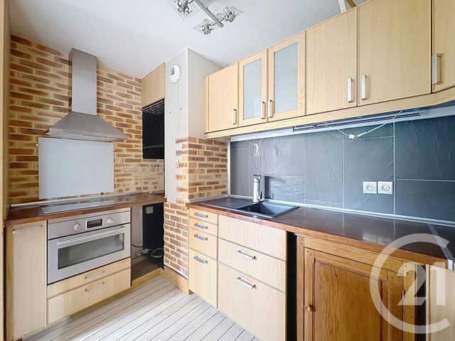 Appartement F3 &agrave; louer - 3 pi&egrave;ces - 50,04 m2 - Corbeil Essonnes - 91 - ILE-DE-FRANCE