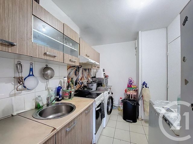 Appartement F3 &agrave; vendre - 3 pi&egrave;ces - 60,67 m2 - Corbeil Essonnes - 91 - ILE-DE-FRANCE