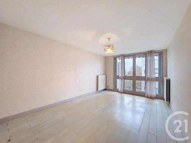 Appartement F3 &agrave; vendre - 3 pi&egrave;ces - 64,64 m2 - Corbeil Essonnes - 91 - ILE-DE-FRANCE