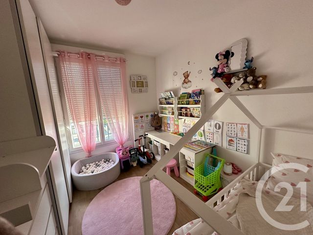 Appartement F3 &agrave; vendre - 3 pi&egrave;ces - 65,15 m2 - Corbeil Essonnes - 91 - ILE-DE-FRANCE