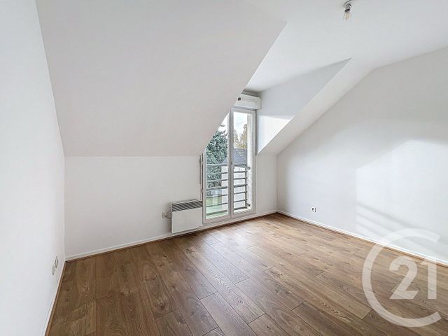 Appartement &agrave; vendre - 3 pi&egrave;ces - 67 m2 - St Germain Les Corbeil - 91 - ILE-DE-FRANCE