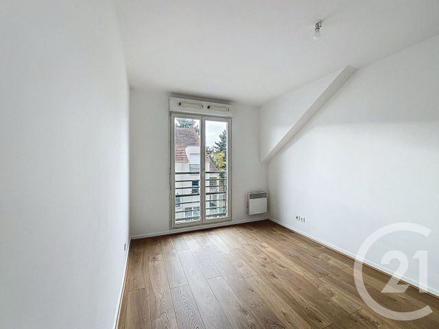 Appartement &agrave; vendre - 3 pi&egrave;ces - 67 m2 - St Germain Les Corbeil - 91 - ILE-DE-FRANCE