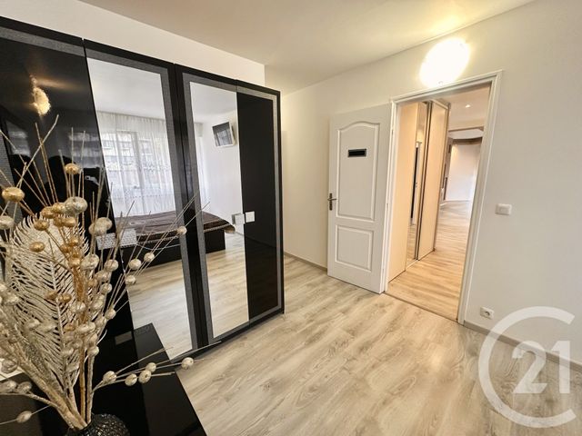 Appartement F4 &agrave; vendre - 4 pi&egrave;ces - 84 m2 - Grigny - 91 - ILE-DE-FRANCE