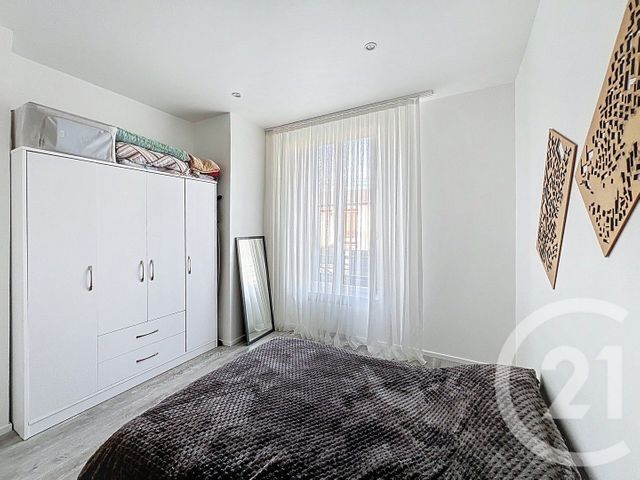 Maison &agrave; vendre - 9 pi&egrave;ces - 220,69 m2 - Villeneuve St Georges - 94 - ILE-DE-FRANCE