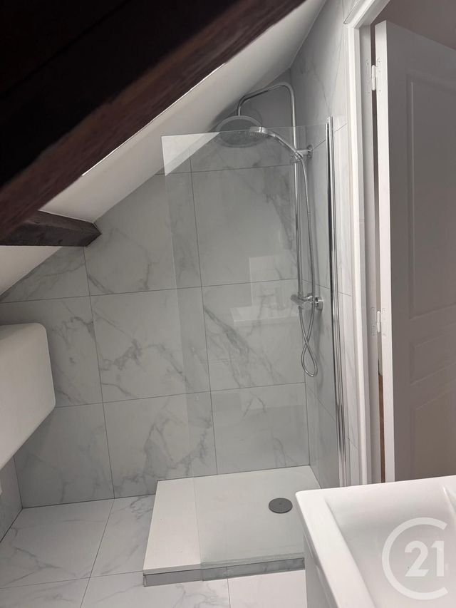 Appartement F2 &agrave; louer - 2 pi&egrave;ces - 24,57 m2 - Corbeil Essonnes - 91 - ILE-DE-FRANCE