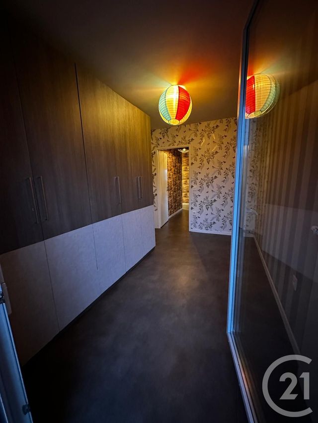 Appartement F5 &agrave; louer - 5 pi&egrave;ces - 91,04 m2 - Corbeil Essonnes - 91 - ILE-DE-FRANCE