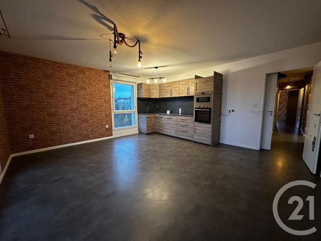 Appartement F5 &agrave; louer - 5 pi&egrave;ces - 91,04 m2 - Corbeil Essonnes - 91 - ILE-DE-FRANCE