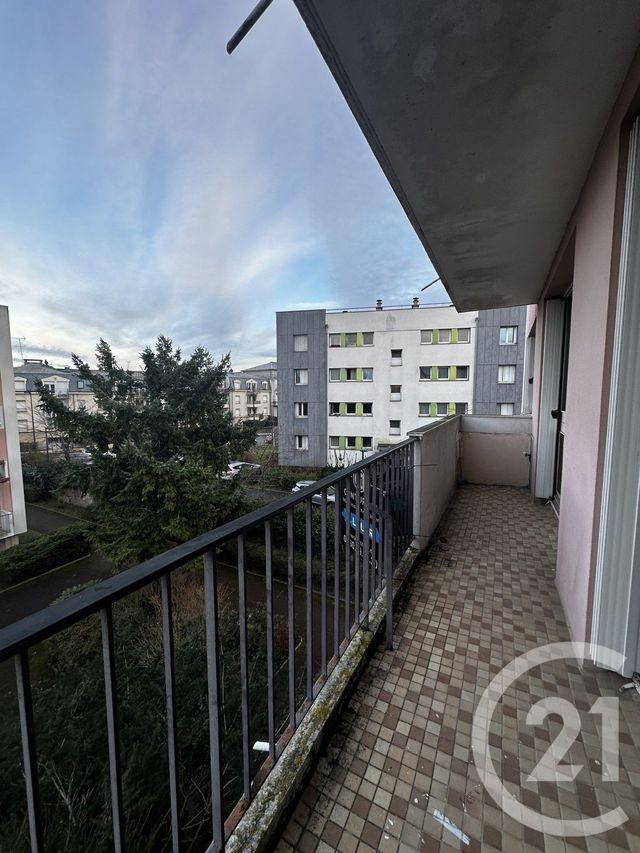 Appartement F3 &agrave; louer - 3 pi&egrave;ces - 64,64 m2 - Corbeil Essonnes - 91 - ILE-DE-FRANCE