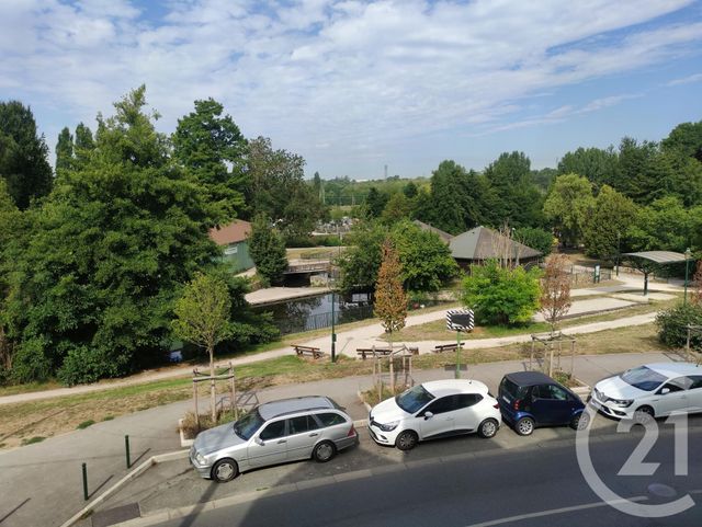 Appartement F2 &agrave; louer - 2 pi&egrave;ces - 36,52 m2 - Corbeil Essonnes - 91 - ILE-DE-FRANCE