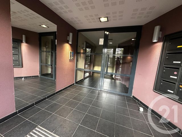 Appartement F2 &agrave; louer - 2 pi&egrave;ces - 36,52 m2 - Corbeil Essonnes - 91 - ILE-DE-FRANCE