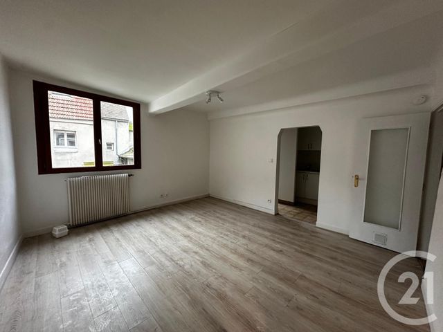Appartement F1 à louer CORBEIL ESSONNES