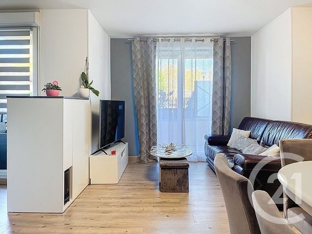 Appartement F3 &agrave; vendre - 3 pi&egrave;ces - 60 m2 - St Pierre Du Perray - 91 - ILE-DE-FRANCE