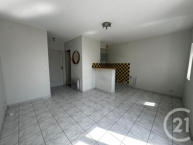 Appartement F2 à louer CORBEIL ESSONNES