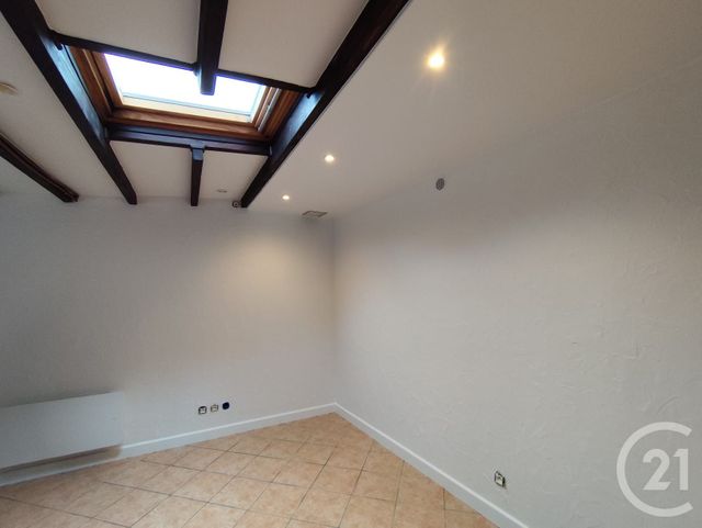 Maison &agrave; louer - 2 pi&egrave;ces - 63,92 m2 - Saintry Sur Seine - 91 - ILE-DE-FRANCE