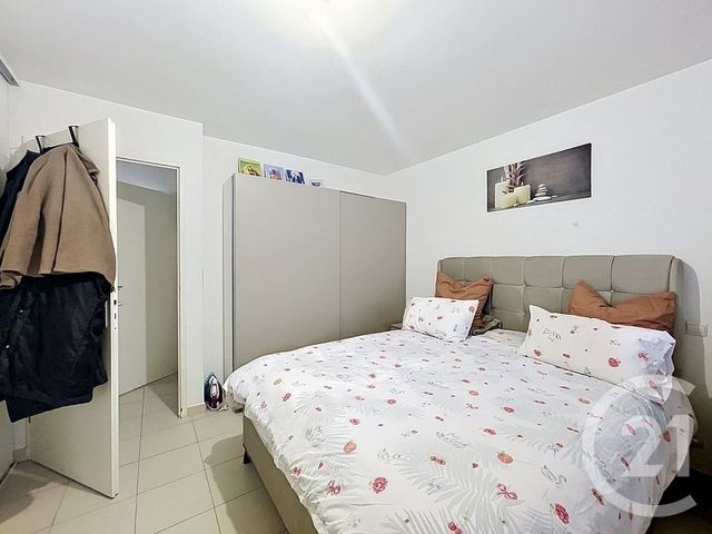 Appartement F2 &agrave; vendre - 2 pi&egrave;ces - 42,98 m2 - Corbeil Essonnes - 91 - ILE-DE-FRANCE