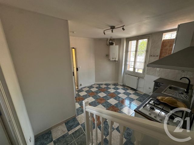 Appartement F2 à louer CORBEIL ESSONNES