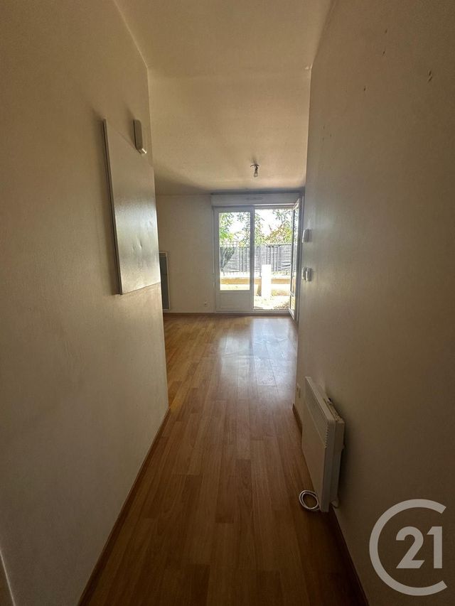 Appartement F1 &agrave; louer - 1 pi&egrave;ce - 24,10 m2 - Corbeil Essonnes - 91 - ILE-DE-FRANCE