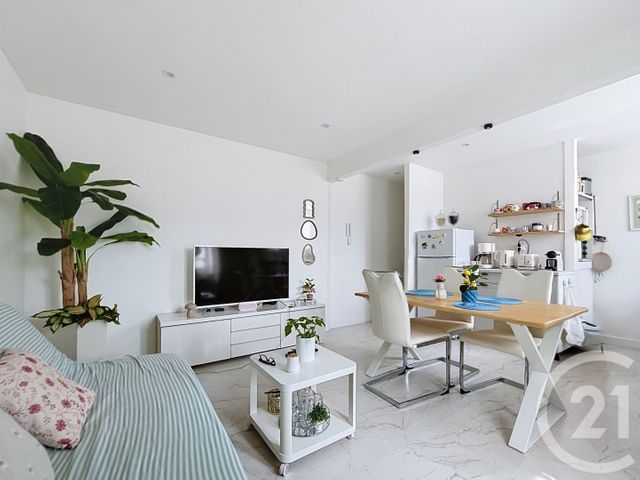 Appartement F2 bis &agrave; vendre - 3 pi&egrave;ces - 43,75 m2 - Corbeil Essonnes - 91 - ILE-DE-FRANCE