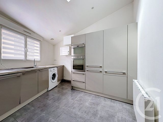 Appartement T2 &agrave; louer - 2 pi&egrave;ces - 41,60 m2 - Corbeil Essonnes - 91 - ILE-DE-FRANCE