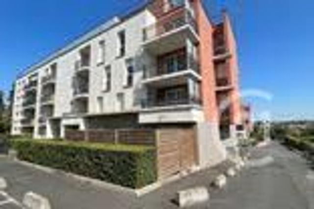 parking - CORBEIL ESSONNES - 91