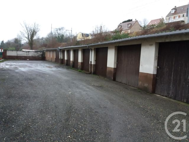 parking - CORBEIL ESSONNES - 91