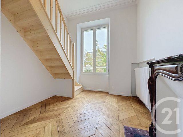Appartement Studio &agrave; louer - 1 pi&egrave;ce - 23,97 m2 - Corbeil Essonnes - 91 - ILE-DE-FRANCE